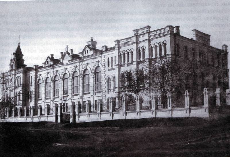 Женская гимназия имени Д.К. Кромского в Короче.